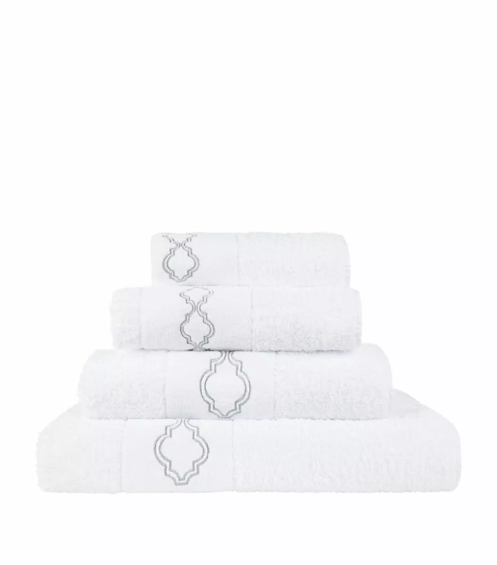 Abyss & Habidecor Chanti Guest Towel (40cm x 75cm) 109 SILVER Towels 1 Abyss & Habidecor Chanti Guest Towel (40cm x 75cm) 109 SILVER Towels