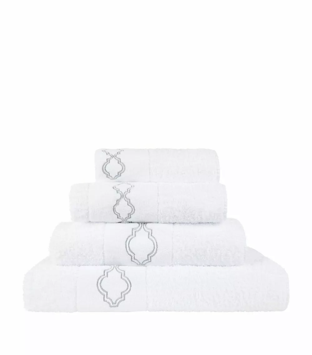 Abyss & Habidecor Chanti Hand Towel (55cm x 100cm) 109 SILVER Towels 1 Abyss & Habidecor Chanti Hand Towel (55cm x 100cm) 109 SILVER Towels