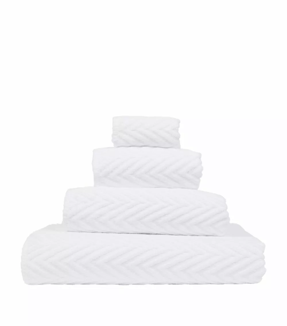 Abyss & Habidecor Montana Hand Towel 55cm x 100cm ATHMOSPHERE 940 Towels 1 Abyss & Habidecor Montana Hand Towel 55cm x 100cm ATHMOSPHERE 940 Towels